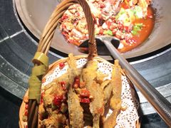 -挂旗柴锅鸡(蚌山区嘉年华店)