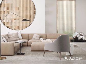 木质背景墙以温润质朴的原木作为背景墙装饰,不仅可以让