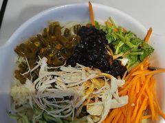 -沁麦源过桥米线(总店)
