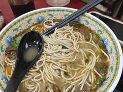 -金杨拉面王小吃面馆·牛三宝面·红烧牛肉粉