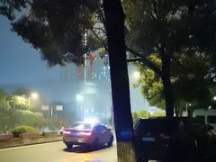 -胖哥俩肉蟹煲(长沙高铁吾悦广场店)