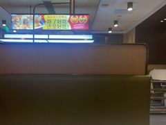 -海底捞火锅(漕宝路店)