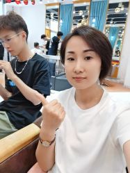 -妃格美发沙龙·烫发·染发