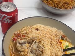 -粉观右江西鲜辣米粉(天地店)
