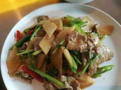 酸萝卜炒牛肉-日上三甘(三里屯店)