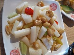 爽脆鲜藕尖-老班长手工灌汤包老店(东山店)