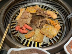 -梨花自助烤肉(西三旗万象汇黑金店)