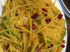 -快乐老家三鲜饺子东北菜(南六中路店)