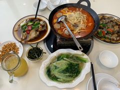 -鑫悦楼煎蟹·16年海鲜大排档