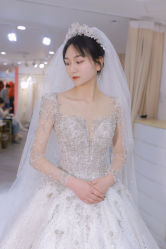 -台湾蔡美月婚纱租赁