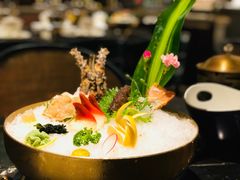 -半岛翡丽海鲜自助餐厅(观风亭店)