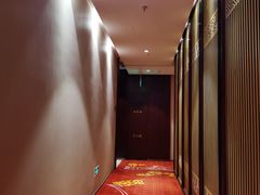 -七彩云南古滇温泉山庄