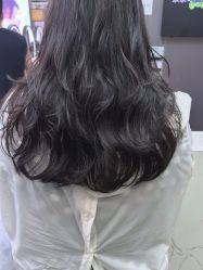 -藤野造型烫染·漂发