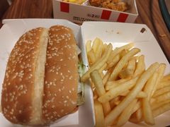 新奥尔良烤鸡腿堡-肯德基(西安兴庆店)