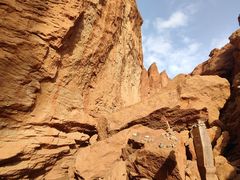 -天山神秘大峡谷