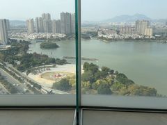 -荣誉国际酒店-云顶旋转餐厅