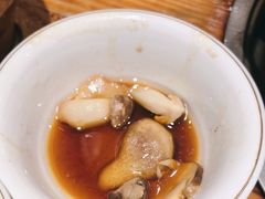 -菌之家·专业纯野生菌火锅·特色炒菌