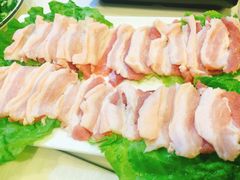 -虾弄弄海派小龙虾·牛羊蝎子火锅