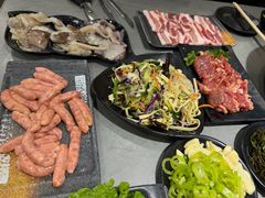 -啊美丽炭火烤肉(滑翔一店)