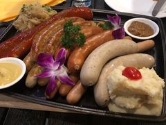 -申德勒加油站餐厅(三里屯北小街店)