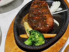 -塔道斯西餐厅(中央大街店)