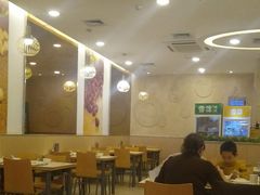 大堂-一席地·本地鸡窝·杭帮鸡火锅(萧山银隆百货店)