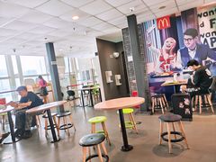 -麦当劳(郑州东高铁站店)