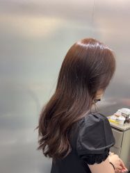 -Tloml salon