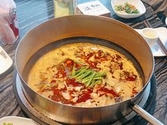 -老船舫·现做活鲜鱼馆(东郊记忆店)