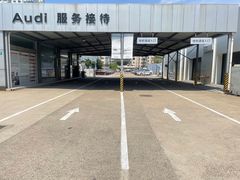 -上海永达奥迪4S店(张杨路店)