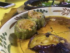 -洞密园美食城(富华路店)