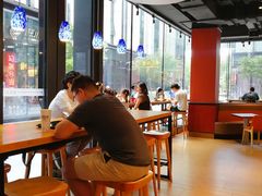 -The Habit Burger Grill 哈比特汉堡(复兴soho店)