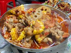 牛蛙爱上虾-小民大排档(马场角横路店)