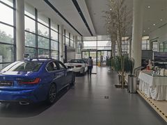 -北京华德宝宝马4S店(朝阳店)