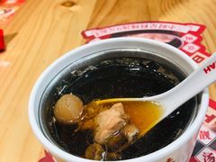 -华记煲仔华·煲仔饭(市桥易发店)