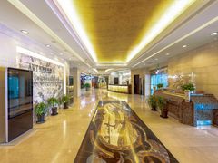 -北京奥加美术馆酒店(三里屯工人体育场地铁站店)