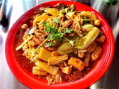 -老街称盘麻辣烫(真武路店)