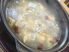 -濠轩阁特色生蚝火锅(水湾路店)