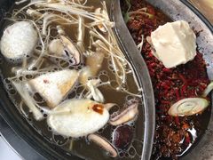 -瓜西西重庆火锅(花溪店)