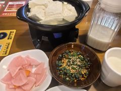 -重庆石磨豆花庄(乔庄店)
