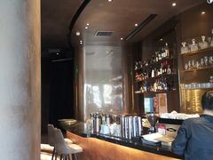 -wineapp葡萄酒餐吧(外滩金融中心店)