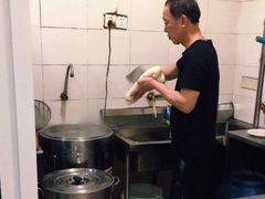 -样样红面馆