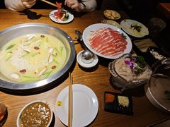 -佬土鹅肠火锅(解放路店)