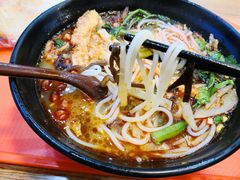 -螺小胖柳州螺蛳粉(钟楼总店)