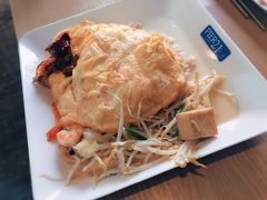 -Pier 21 (Terminal 21 Asok)