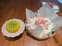 -裕兴记•蟹黄面馆(人民广场店)