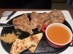 -豪客来牛排(空港华联店)