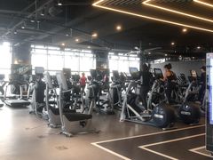 -一兆韦德健身·城市运动馆