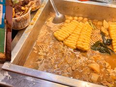 自助取餐区-伙记牛杂糖水