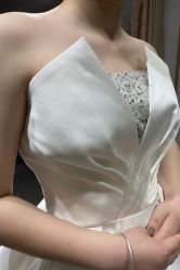 -欣薇婚纱(新源乐汇城店)